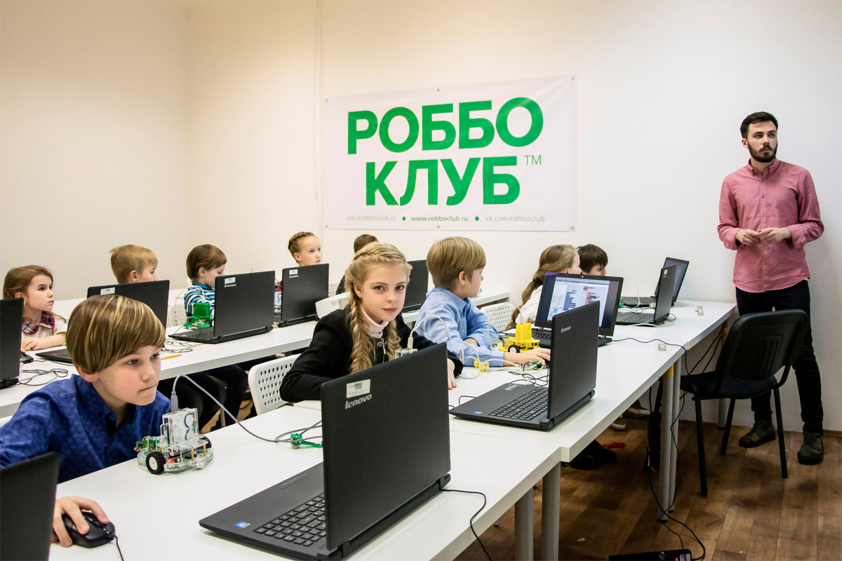 В Китае начались занятия в «Роббо классе»
